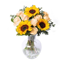 Girassóis no Vaso com Rosas Champanhe